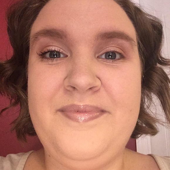 Meet your Posher, Crystal - Picture 1 of 1